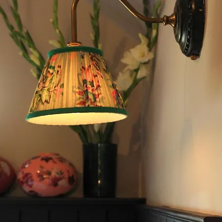 100 Year Old Family ヴィラ Oldcastle